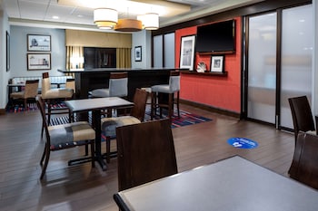 Hampton Inn Columbia,Columbia>>Chapel Hill,3 star