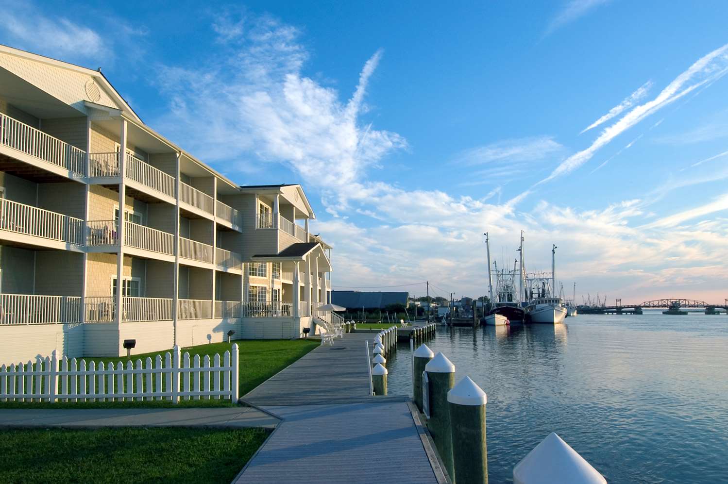 hampton inn and suites chincoteague waterfront