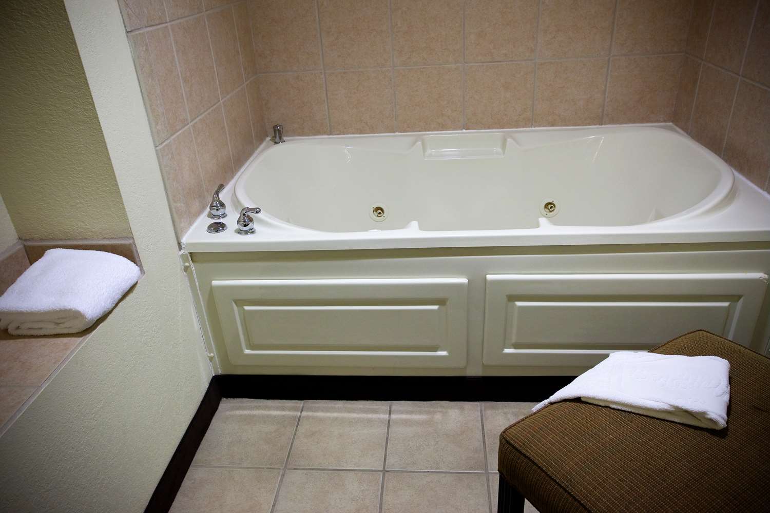 hampton inn carrollton