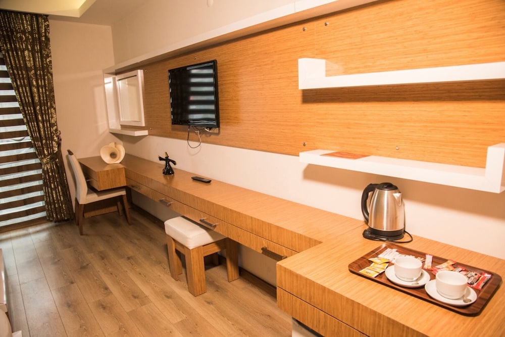 cebeciler otel