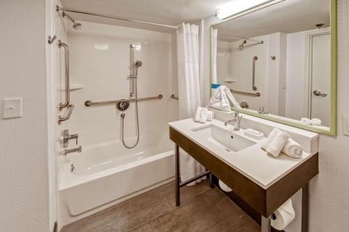 hampton inn batesville