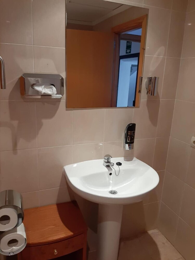 the hostal tierramar