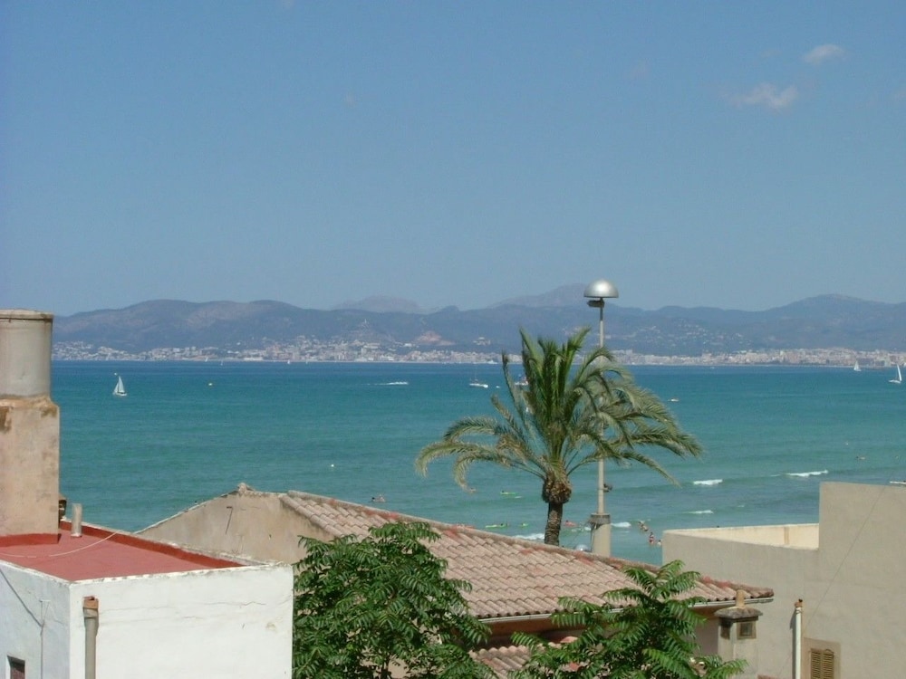 the hostal tierramar