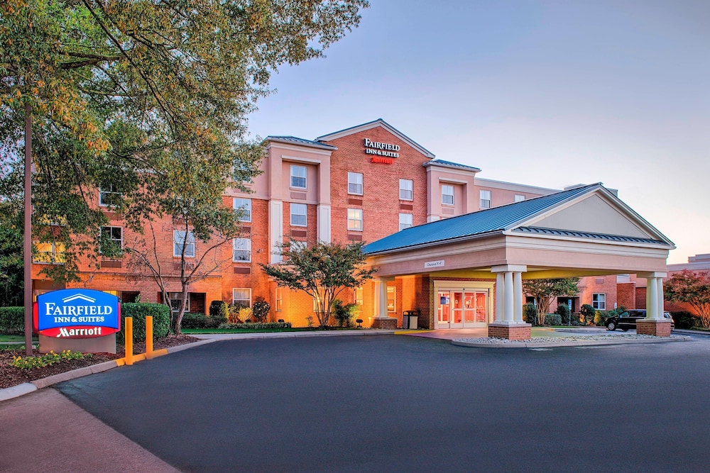 fairfield inn and suites by marriott williamsburg
