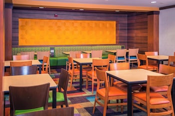 fairfield inn and suites by marriott williamsburg