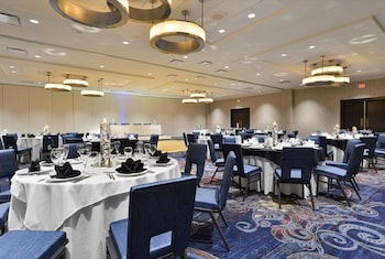 hotel belvoir springfield