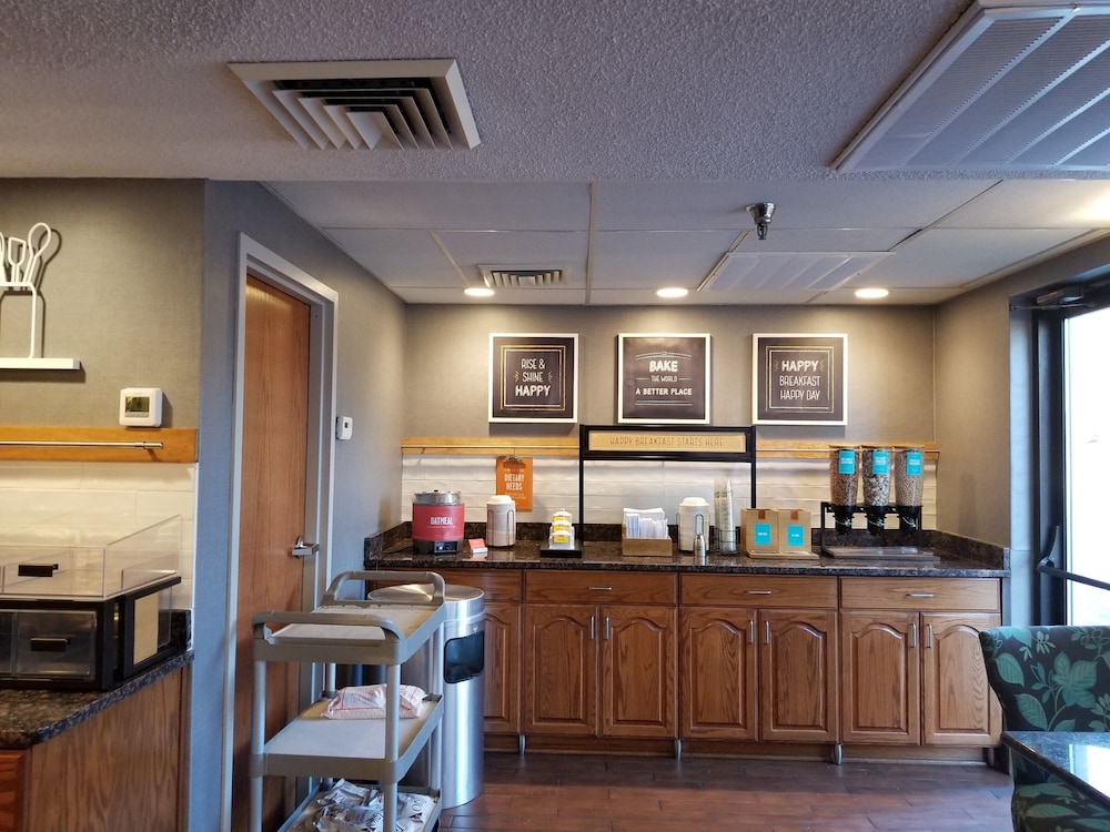 hampton inn springfield south