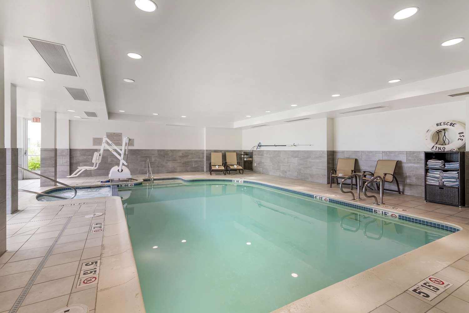 hilton garden inn portland airport