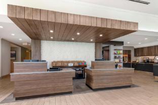 hilton garden inn portland airport