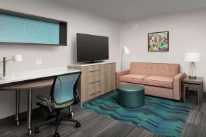 home2 suites by hilton miami airport south blue lagoon