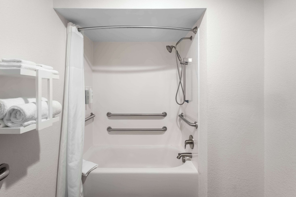 hampton inn marion