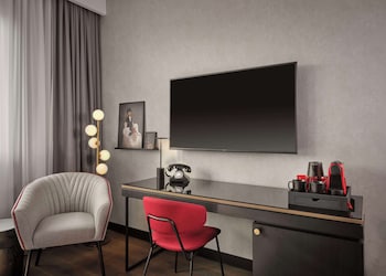 radisson red belgrade