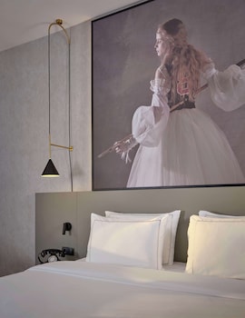 radisson red belgrade