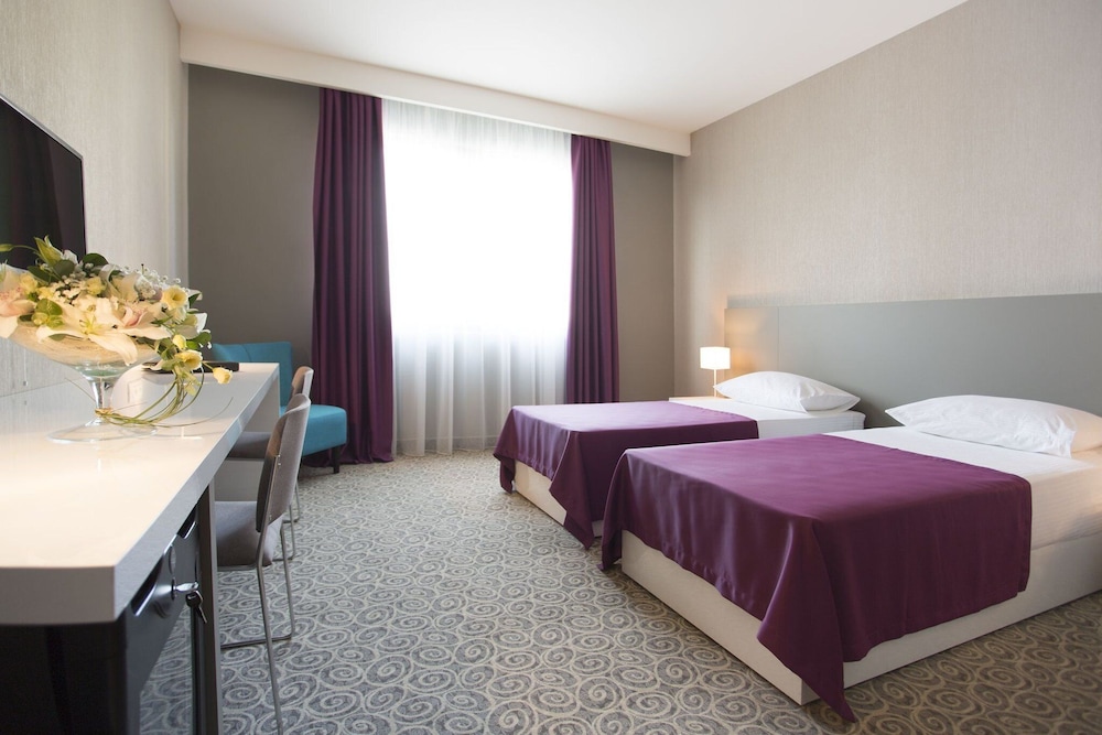 radisson red belgrade