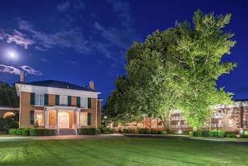 hampton inn lexington historic district
