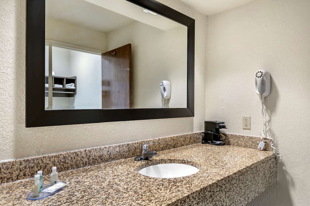 quality inn san angelo