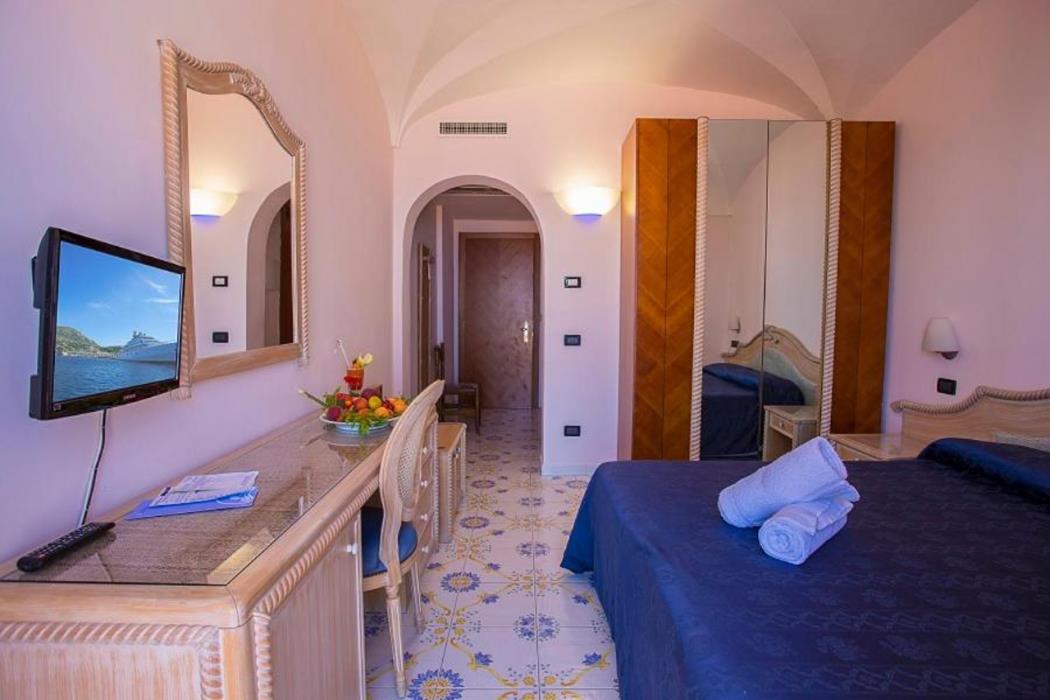 hotel terme cristallo palace and beach