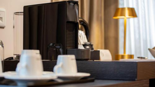 delphi hotel and restaurant