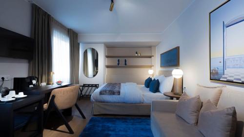 delphi hotel and restaurant