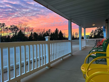 Hillcrest Inn & Motel,Masonville Township>>Escanaba,2.5 star