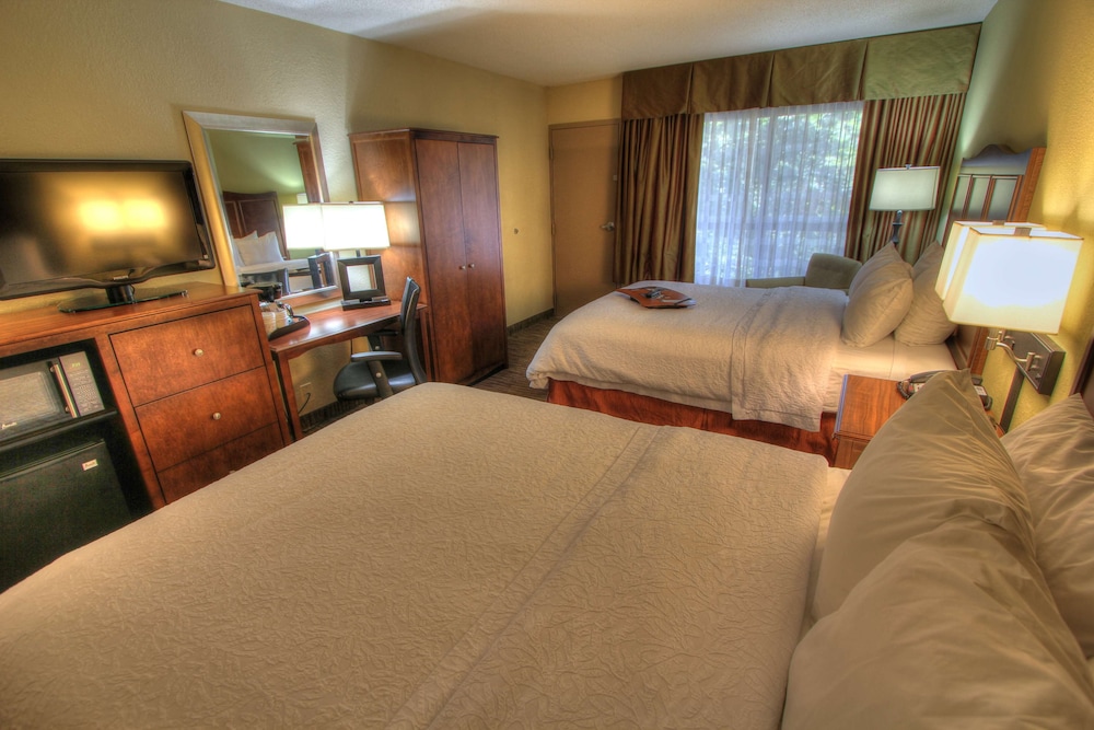 hampton inn gatlinburg
