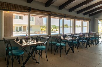 playotel resort bhopal