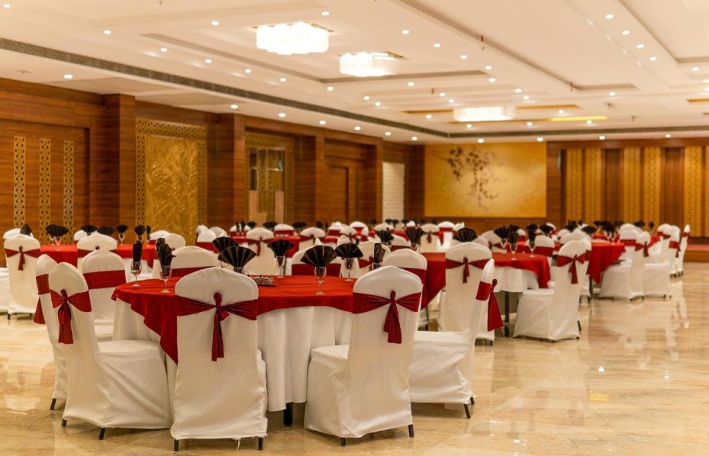 playotel resort bhopal