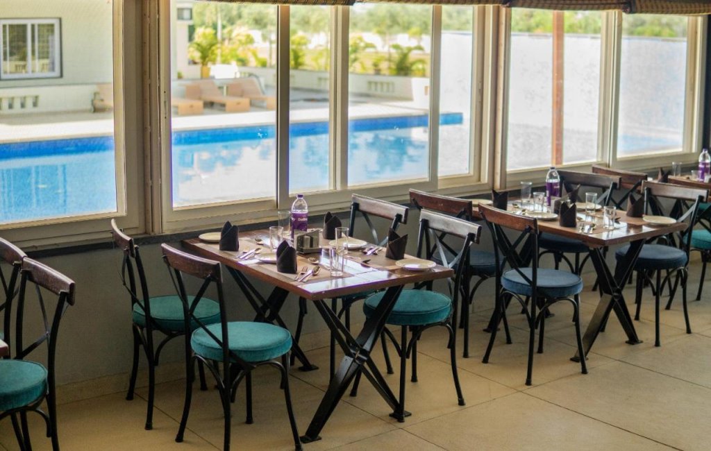 playotel resort bhopal