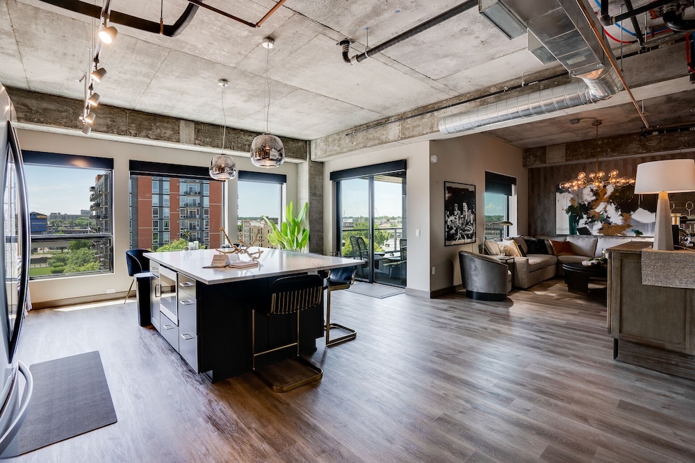 sable 51 luxury two story loft