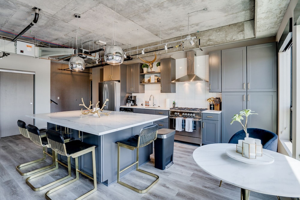 sable 51 luxury two story loft