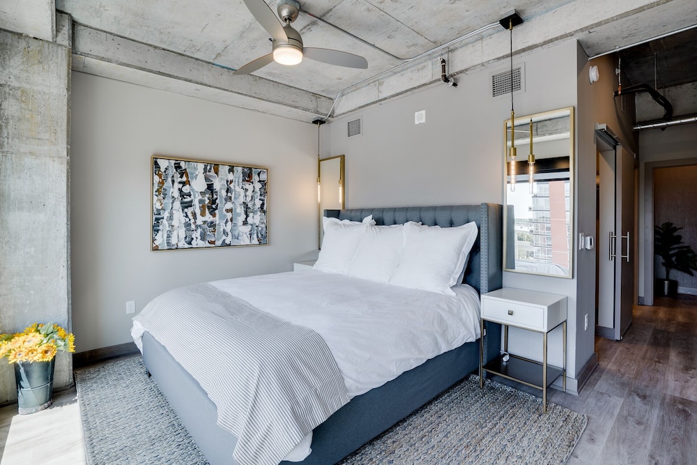 sable 51 luxury two story loft