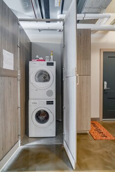 sable 87 one bedroom