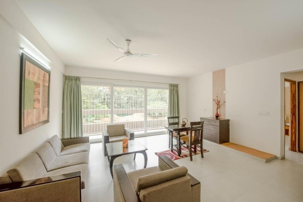 the altruist business stays b 1