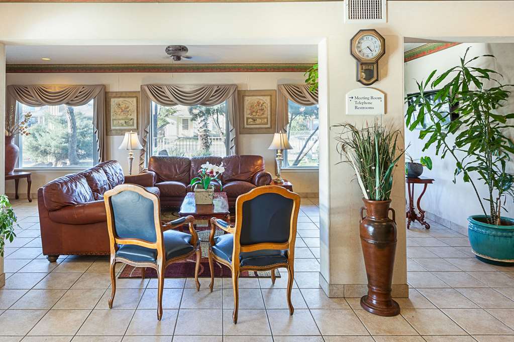 econo lodge downtown south