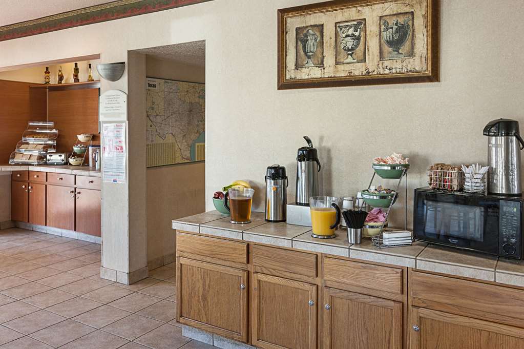 econo lodge downtown south