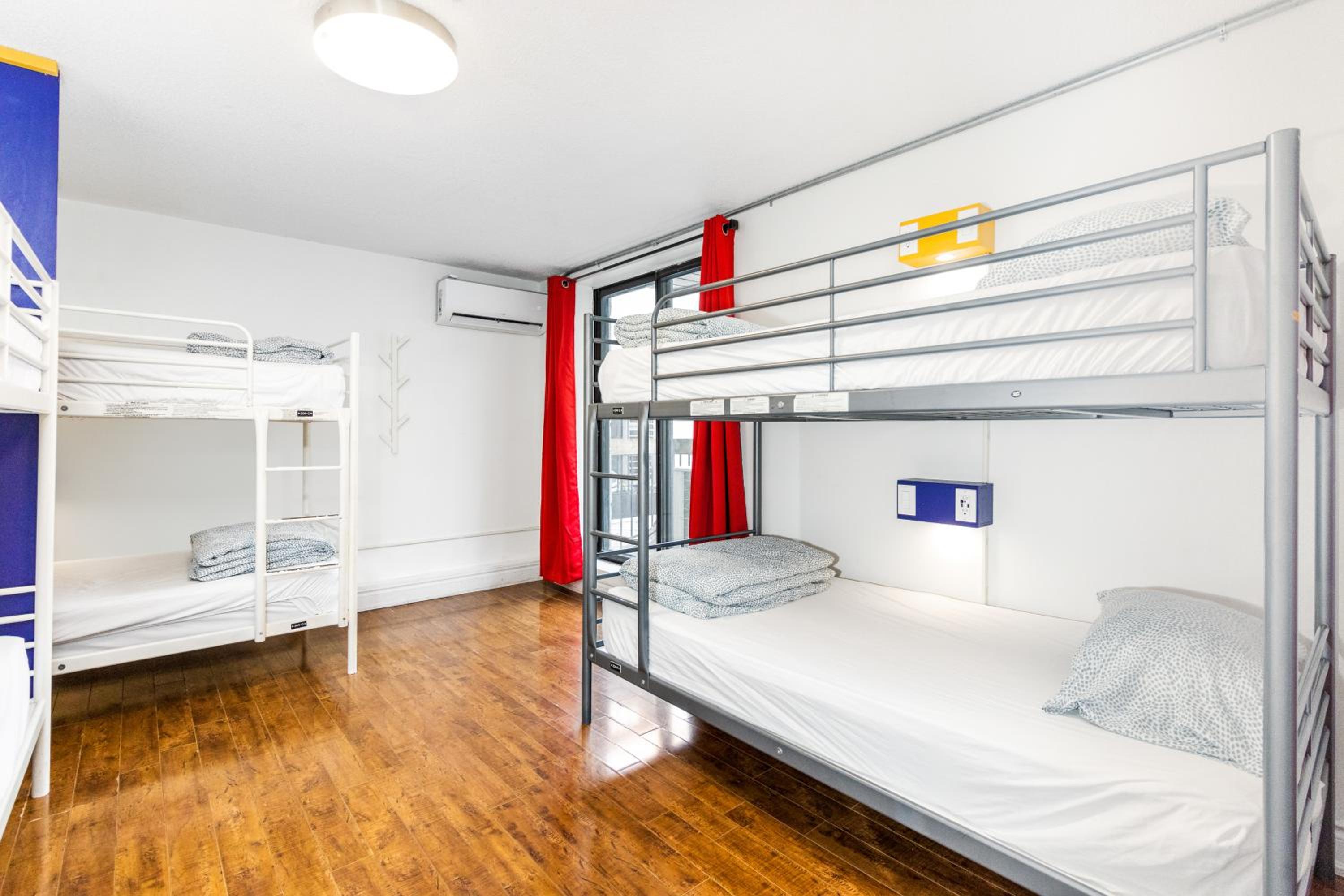 samesun toronto hostel