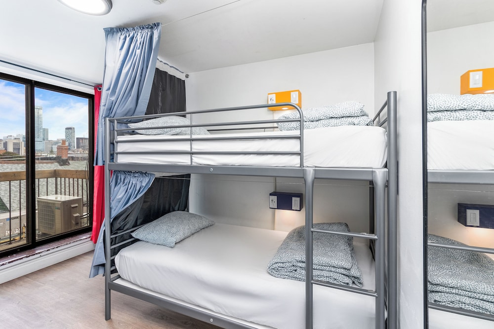 samesun toronto hostel