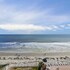beautiful beachfront resort condo