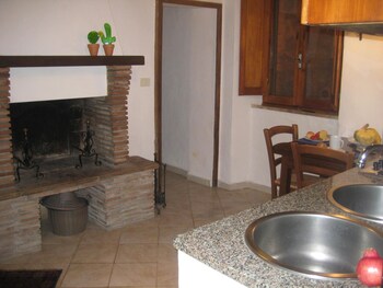 casa messi casa messi a vicolo belfiore 15 one bedroom apartment standard rate