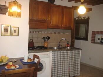 casa messi casa messi a vicolo belfiore 15 one bedroom apartment standard rate