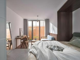 m village the boutique