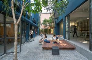 m village the boutique