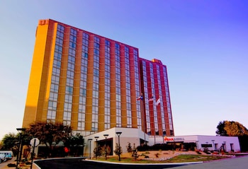 hilton arlington