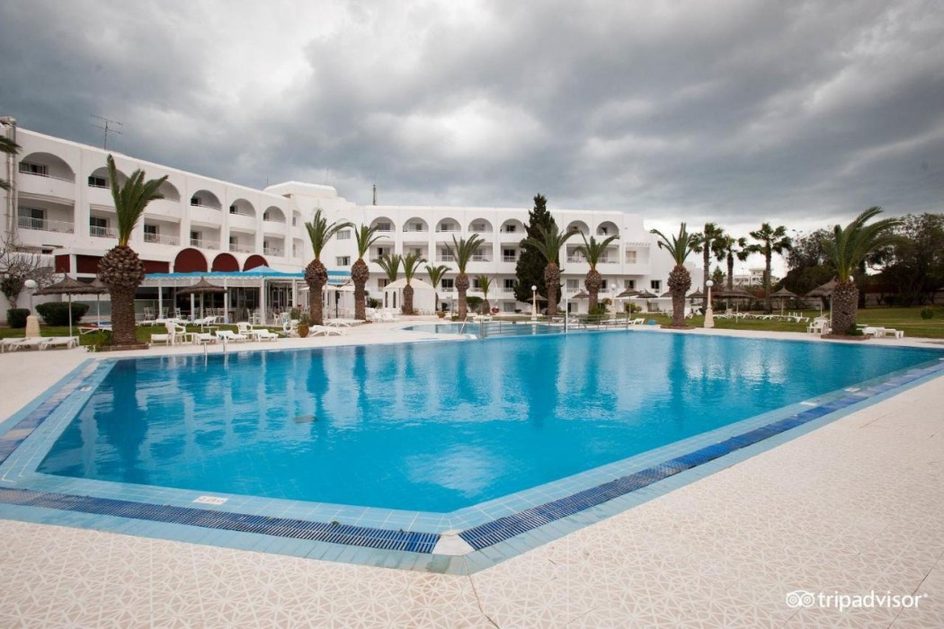 golf residence family only