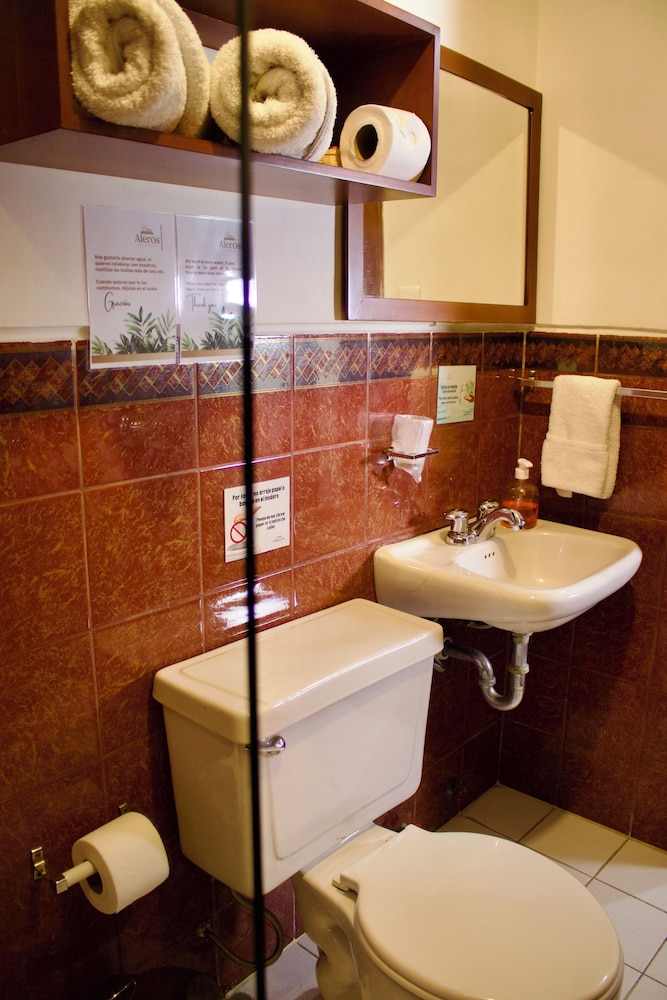 aleros hotel boutique