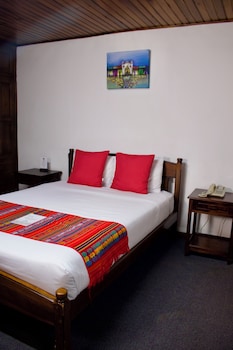 aleros hotel boutique