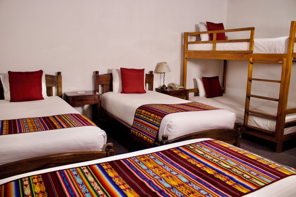 aleros hotel boutique