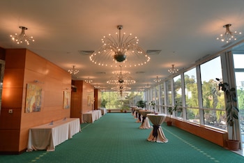 Hotel-Img
