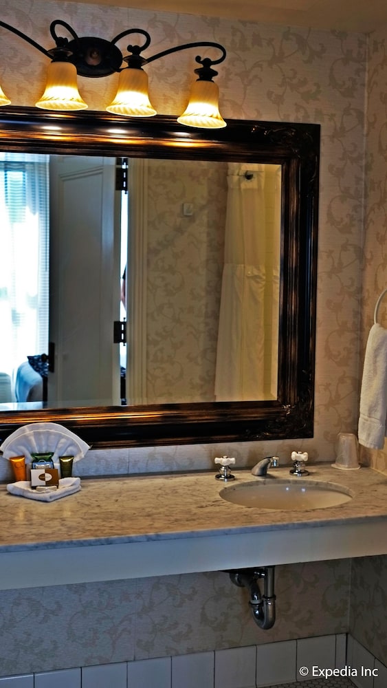 gaslamp plaza suites