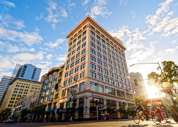 Gaslamp Plaza Suites,La Mesa>>Downtown San Diego,4 star
